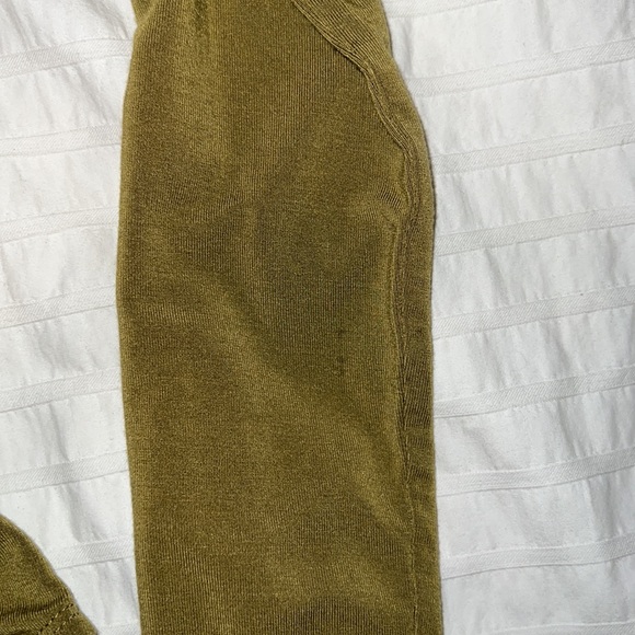 Aritzia Babaton Fen Green Skirt Set - Picture 12 of 14